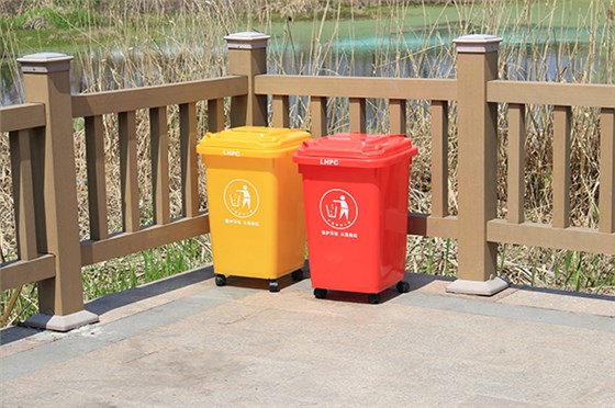常州公园垃圾桶越来越高级了，公园垃圾桶怎么摆？